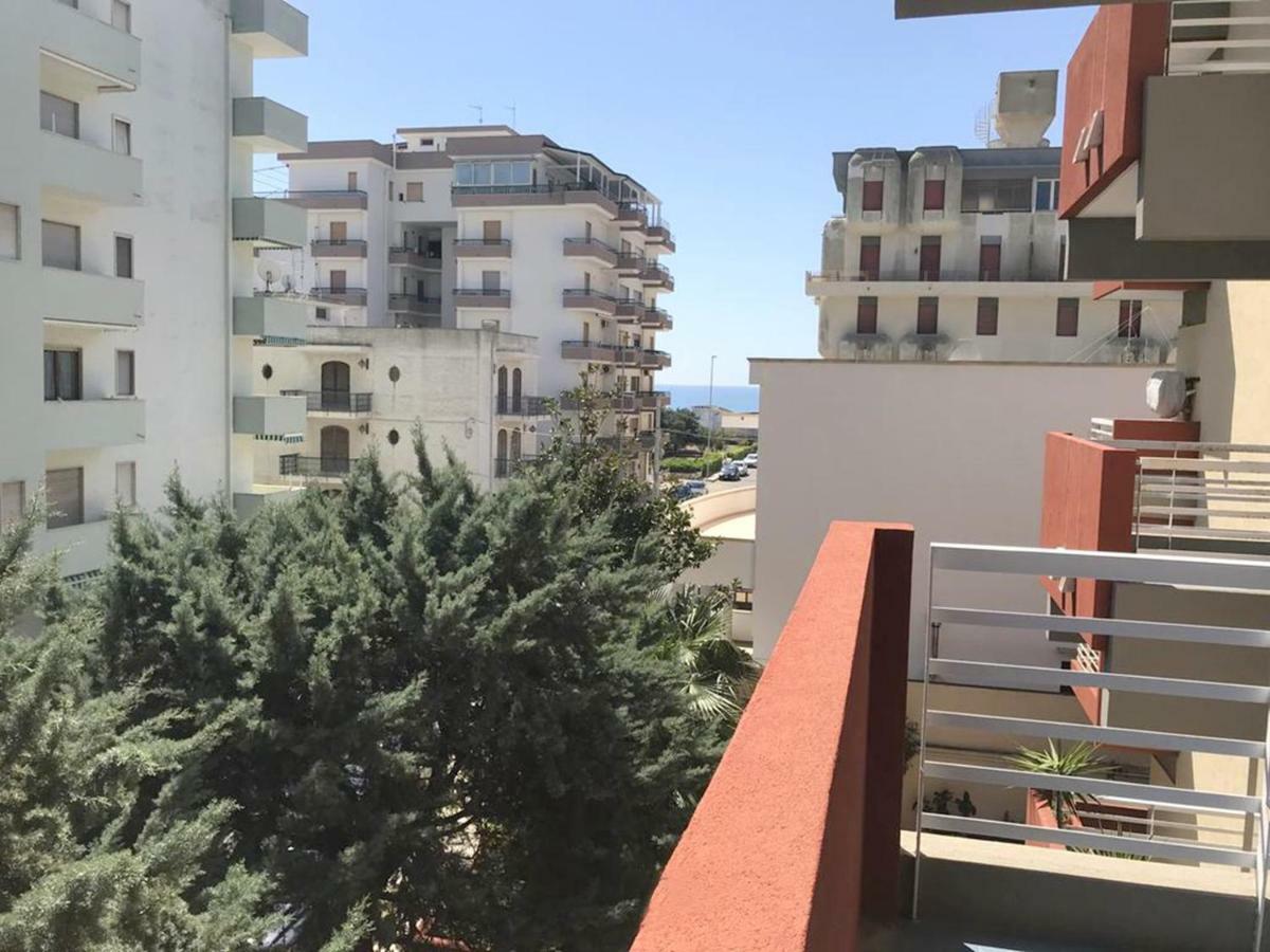Residenza Estate Vista Mare Apartment Gallipoli Bagian luar foto
